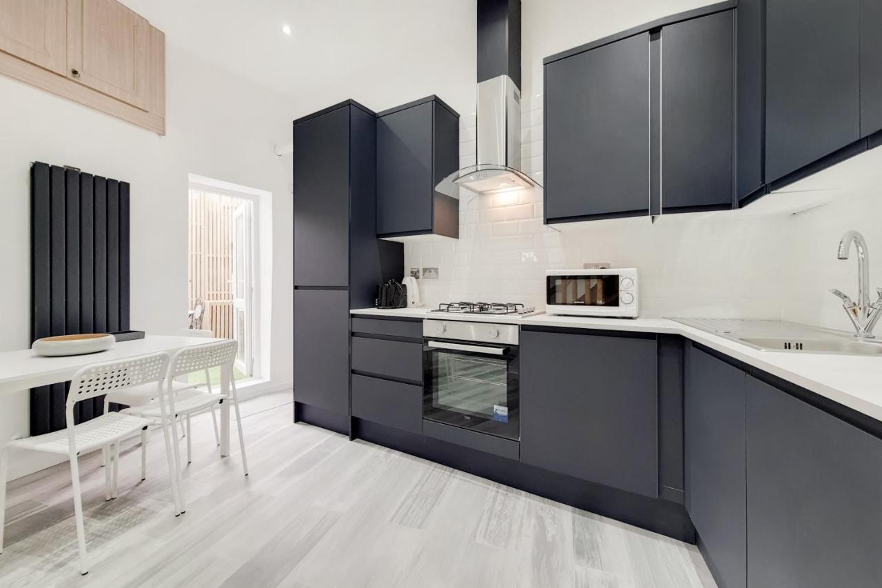 لندن Lovely 4 Bed Apartment Perfect For Families! المظهر الخارجي الصورة
